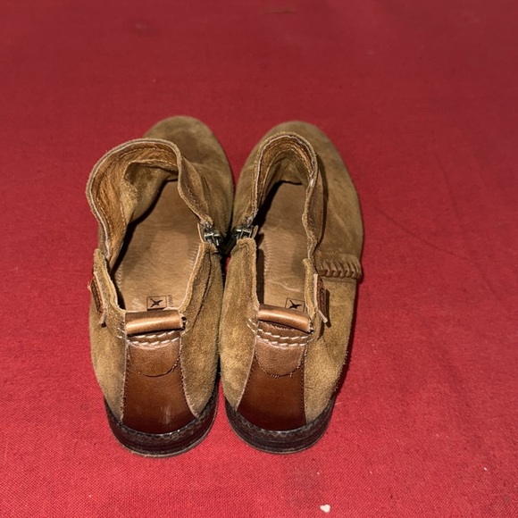 PIKOLINOS Brown Chukka Boots with Suede Finish - Picture 4 of 5